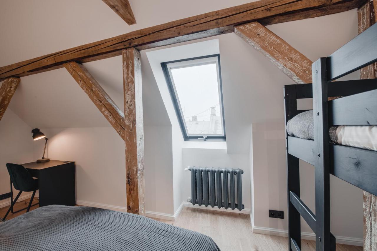 Big Design Apt - Sleeps 12 - Best Location Riga Exterior photo